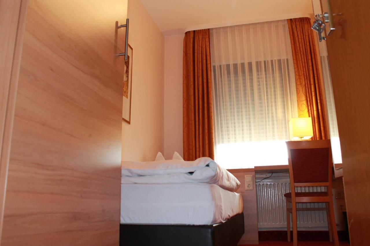Hotel Huebler Frankfurt nad Mohanem Exteriér fotografie